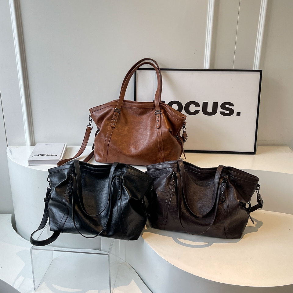 Big Black Shoulder crossbody B - Luxury Bags Of 2026 review and price