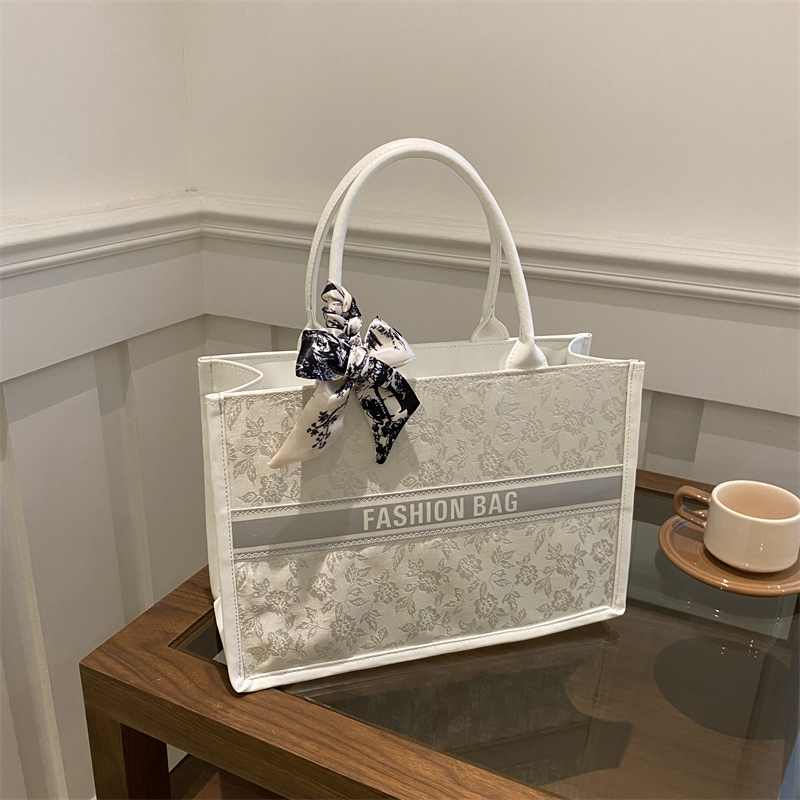 Luxury Elegant Women Tote Bag  - Luxury Bags Reseller review and price