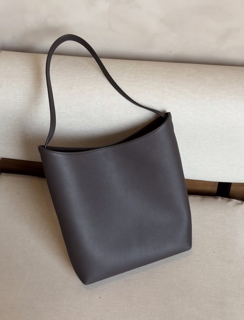 Fashion Smiley-Mouth Shoulder  - Bucket Bag Suede review and price