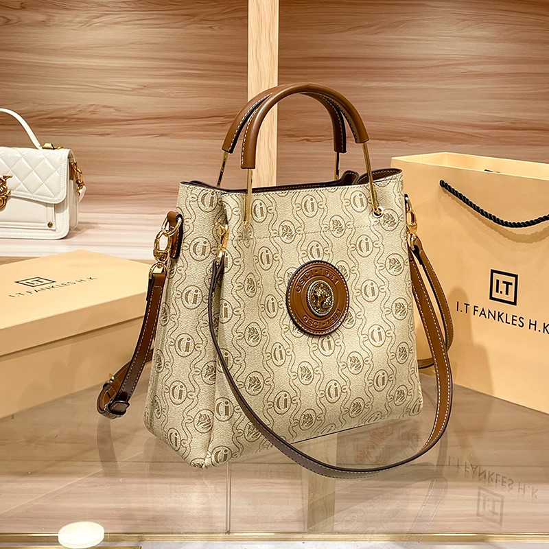 Light luxury brand women's han - Luxury High Quality Bags review and price