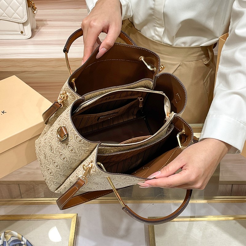 Light luxury brand women's han - Luxury High Quality Bags review and price