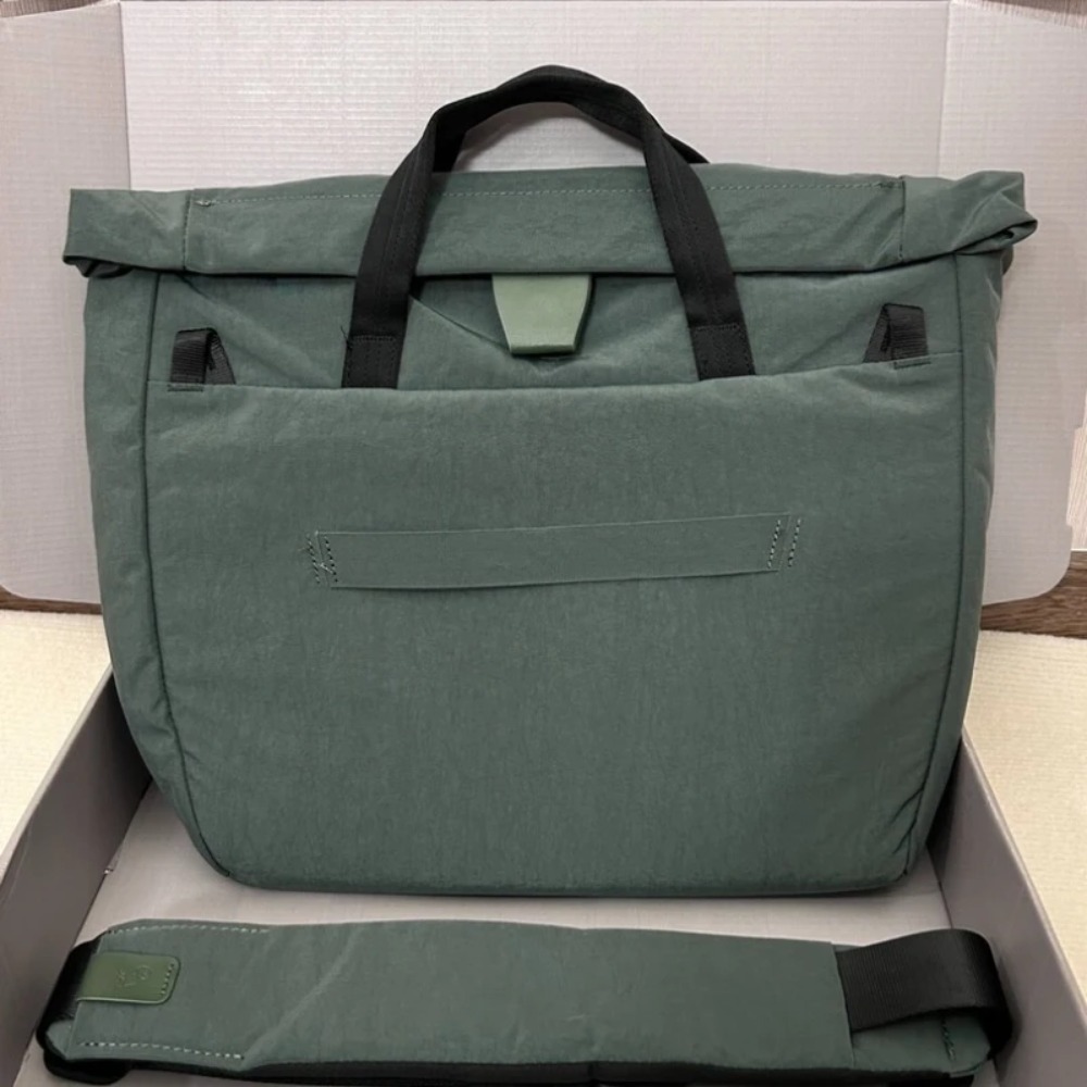 Luxury Tokyo Messenger Bag 14L - Luxury Bags In Tokyo review and price